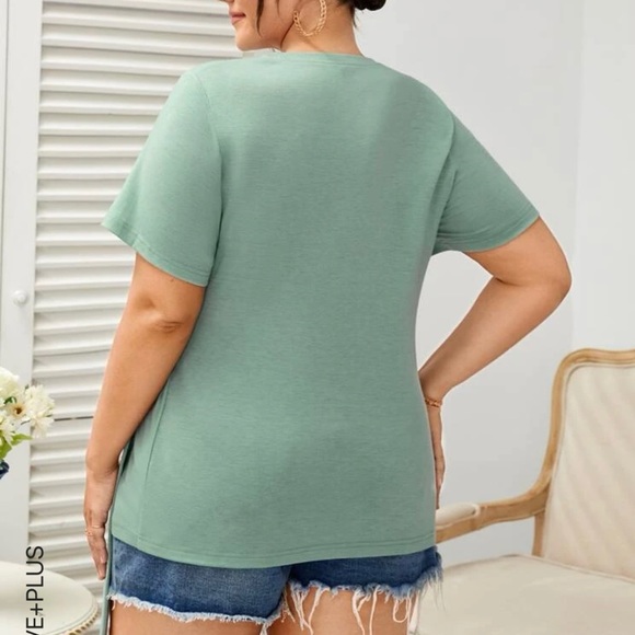 Shein Plus Knot Detail Split Hem Tee - Picture 5 of 5